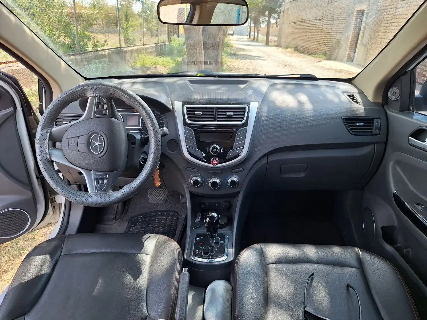 جک j4مدل۹۸ تمیز و سلامت|خودرو سواری و وانت|کهریزک, |دیوار