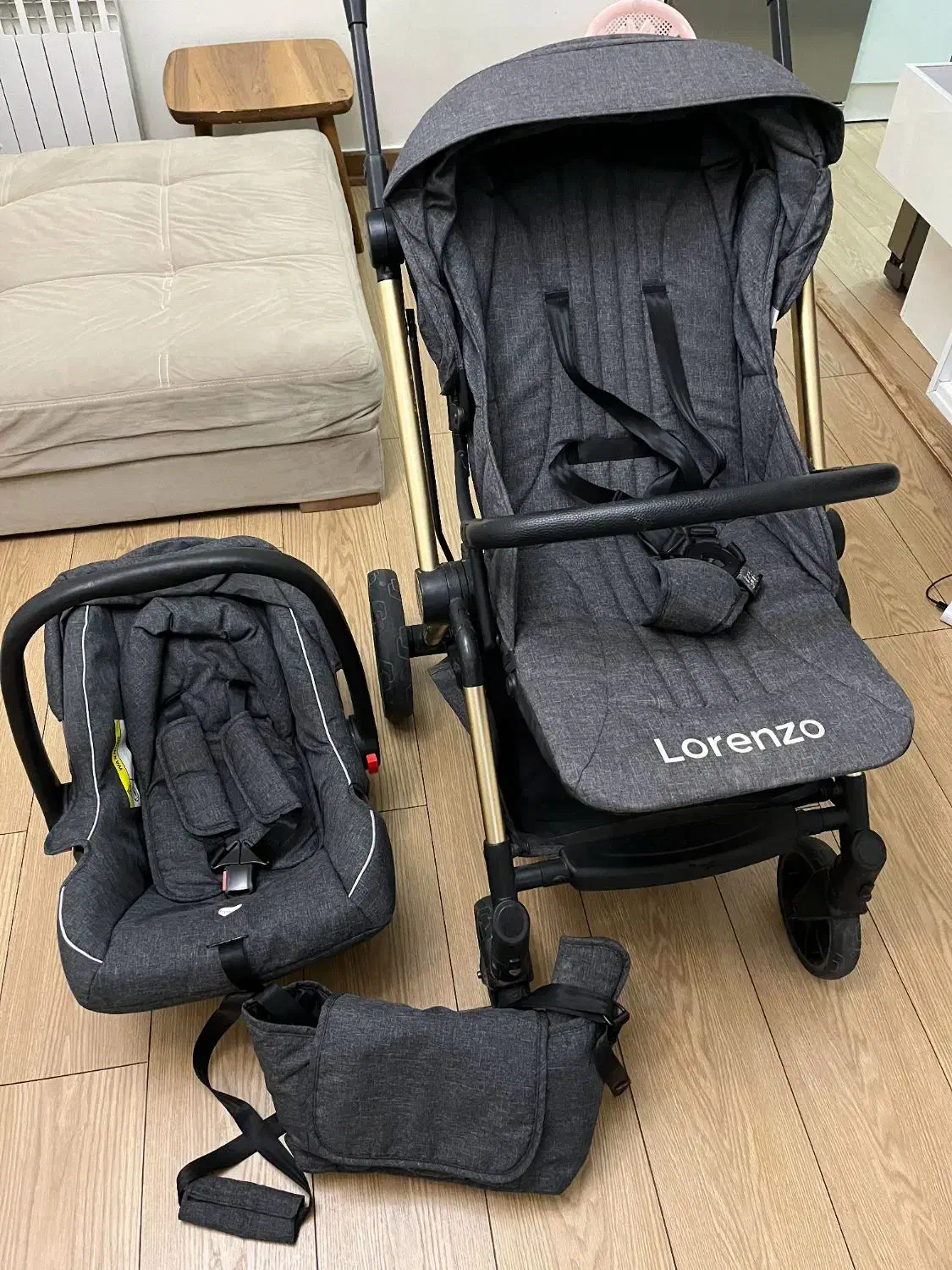 کالسکه و کریر لورنزو ایتالیا|کالسکه و لوازم جانبی|تهران, استاد معین|دیوار