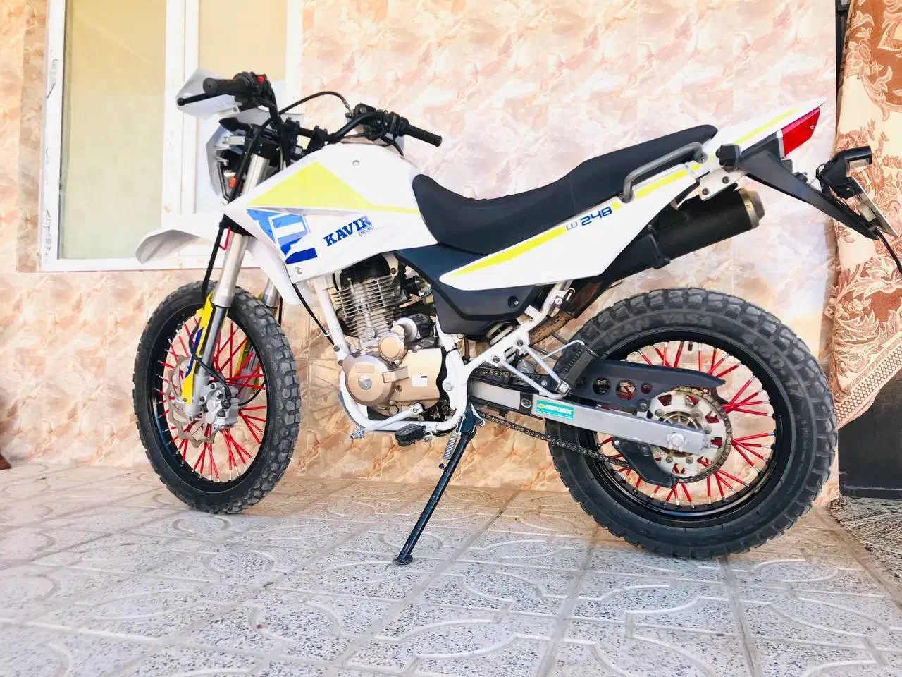 کویر مدل 1401|موتورسیکلت|گرمه, |دیوار