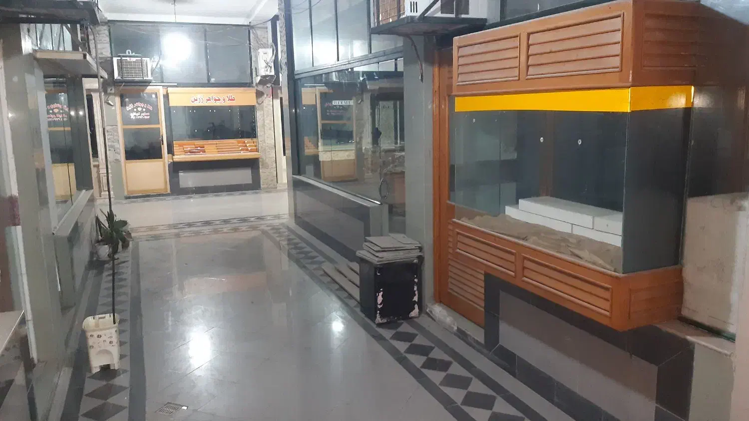 فروش مغازه تجاری پاساژ طلافروشان|فروش مغازه و غرفه|کردکوی, |دیوار