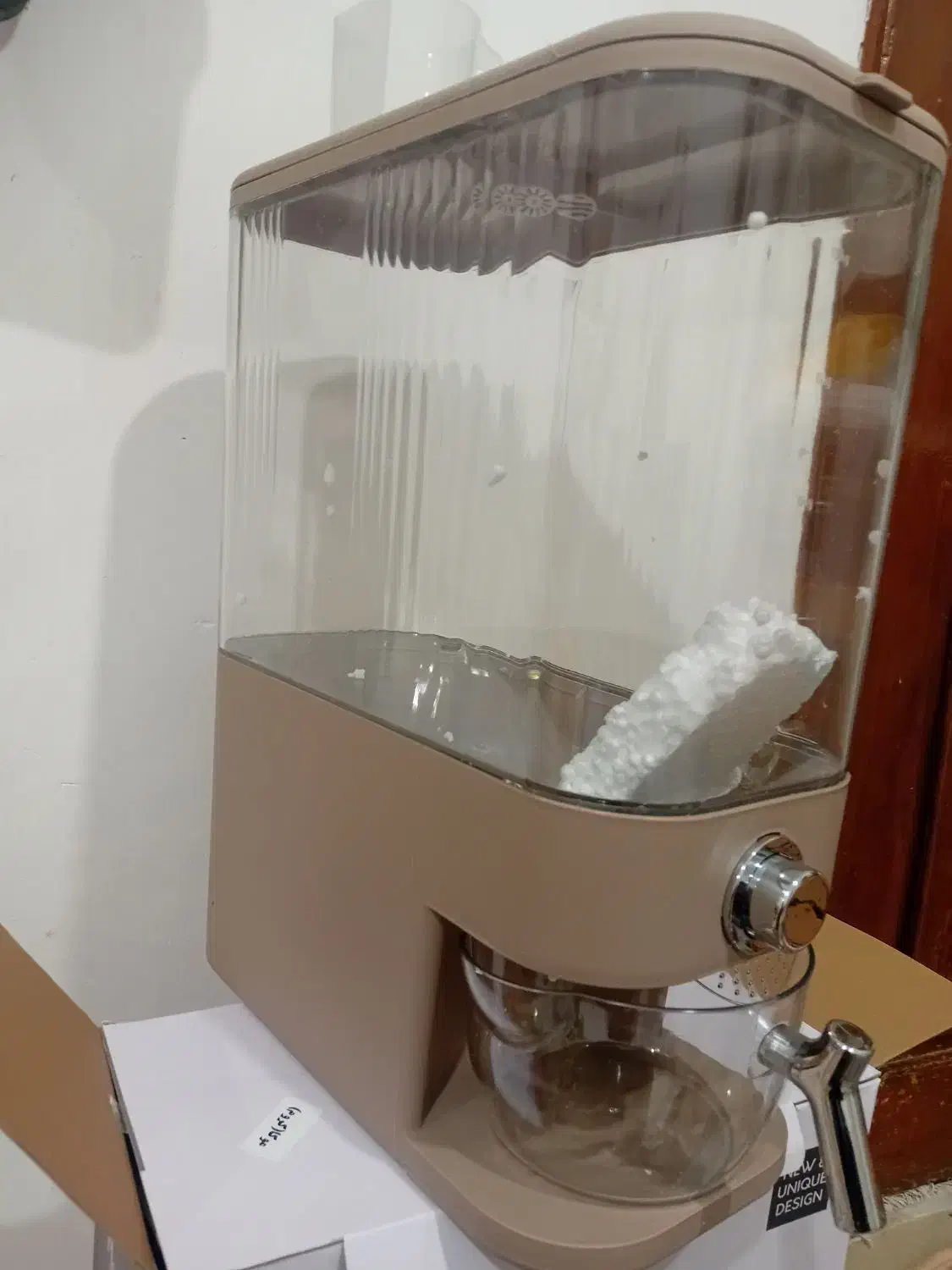 جا برنجی|ظروف نگهدارنده، پلاستیکی، یک‌بارمصرف|فارسان, |دیوار