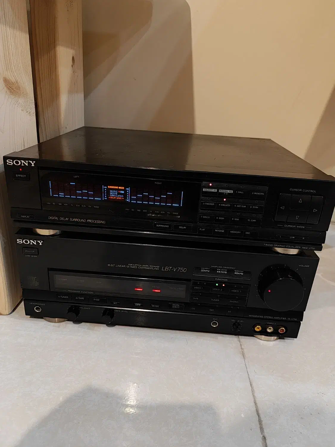 آمپ اکولایزر سونی ۷۵۰ در حد|سیستم صوتی خانگی|فشم, |دیوار