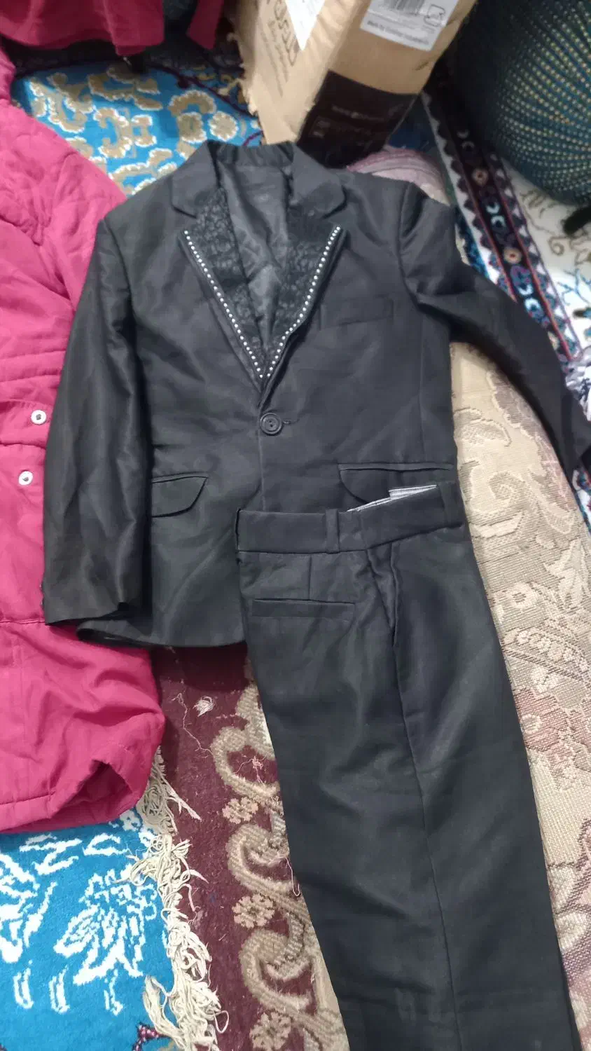 یک گونه لباس بچگانه خارجی|کفش و لباس بچه|ایرانشهر, |دیوار