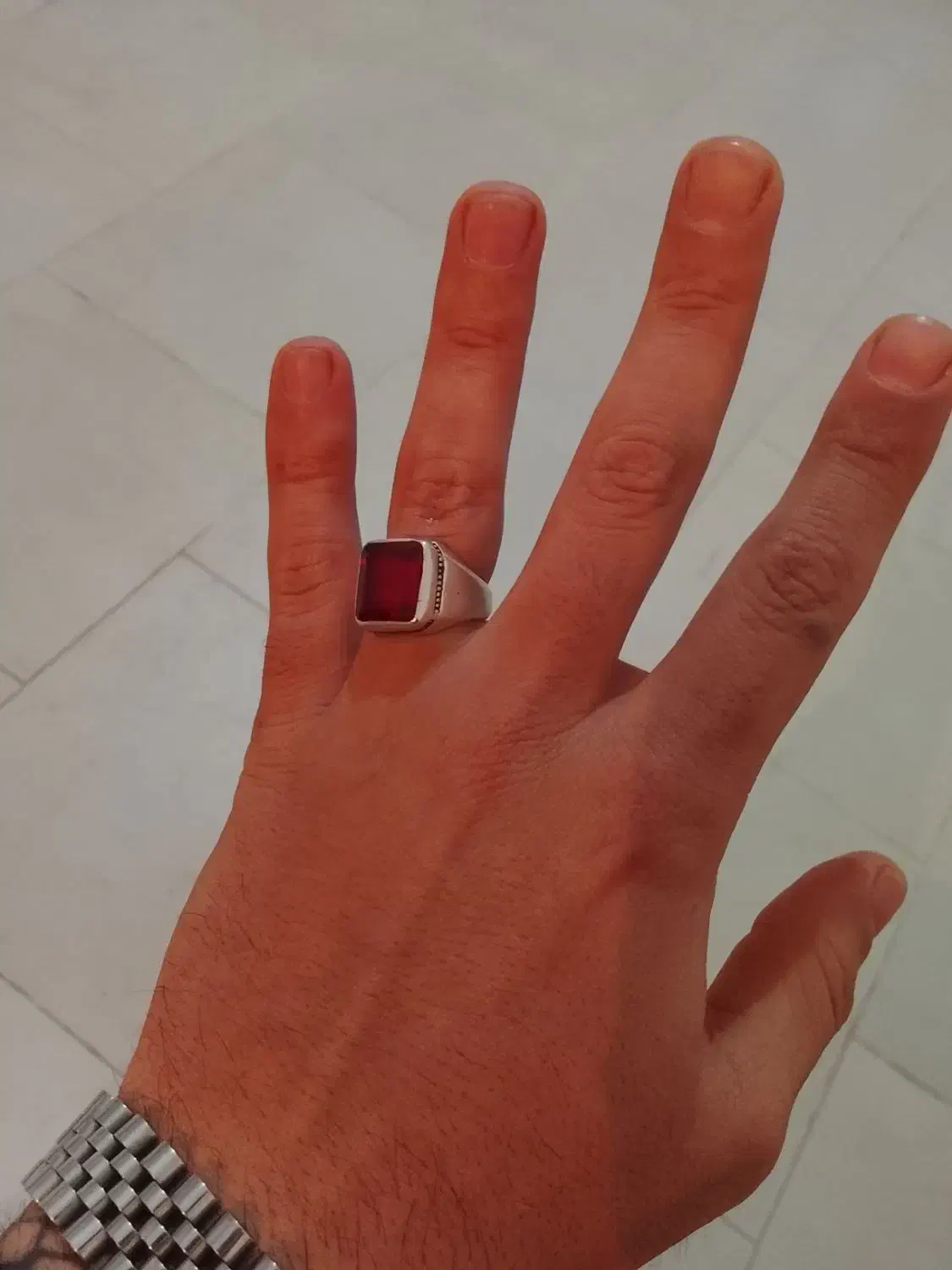 انگشتریاقوت|کلکسیون اشیاء عتیقه|قزوین, |دیوار