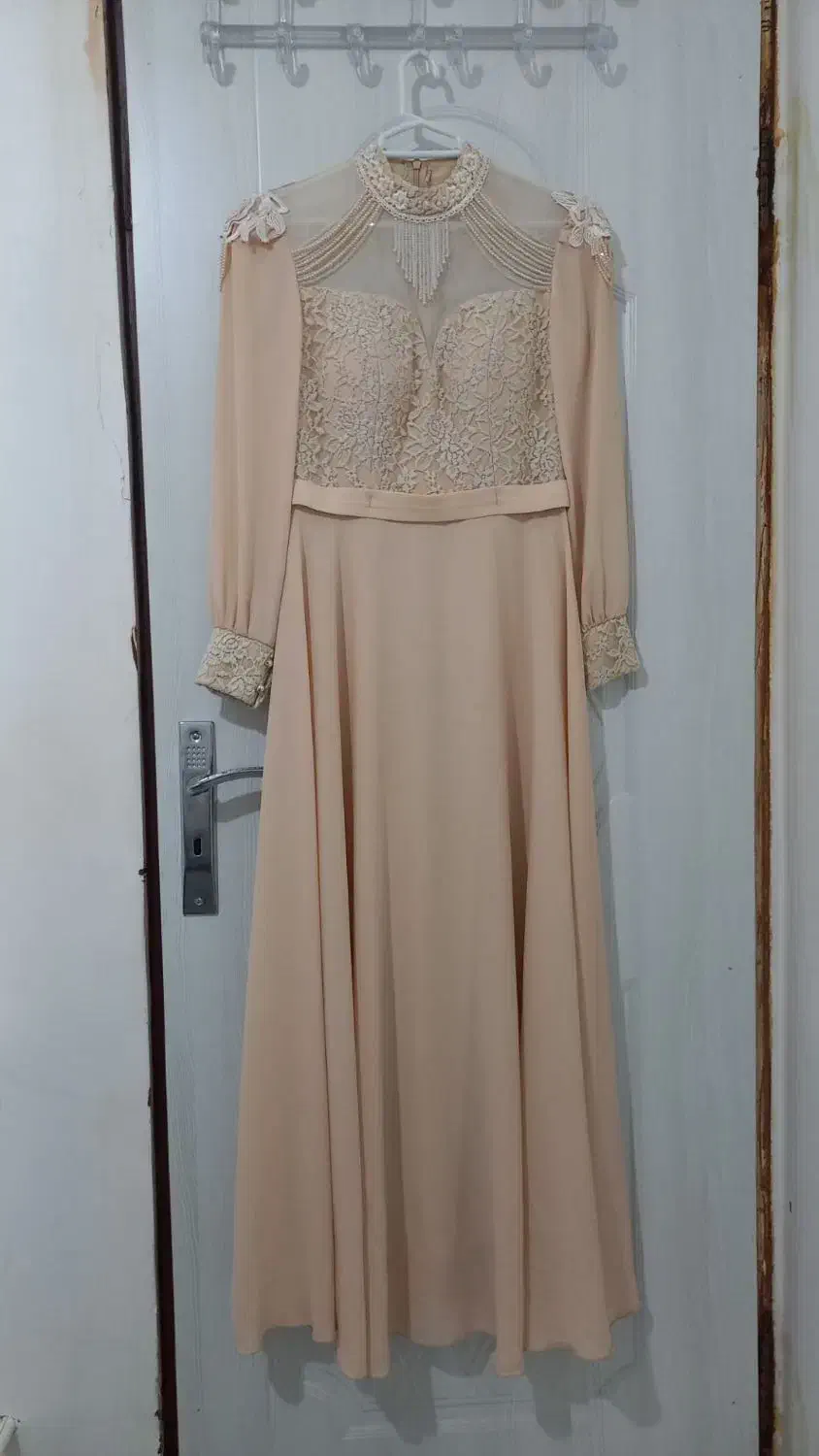 لباس مجلسی|لباس|مشهد, شهید قربانی|دیوار