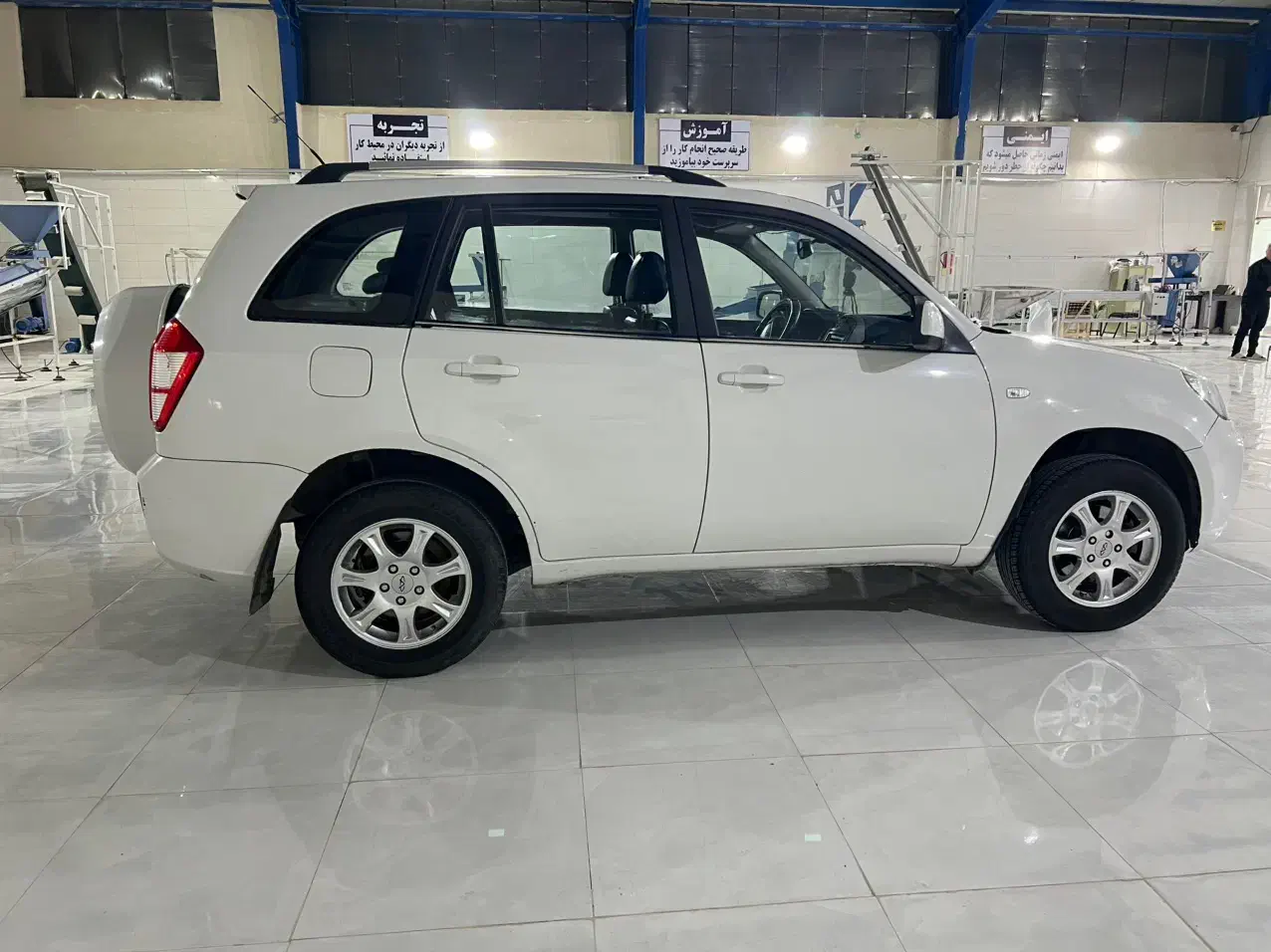 ام وی امx33|خودرو سواری و وانت|کرمانشاه, |دیوار