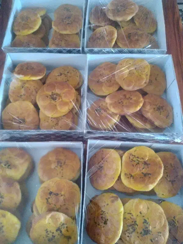 کلوا وبرساق خانگی|خوردنی و آشامیدنی|دورود, |دیوار