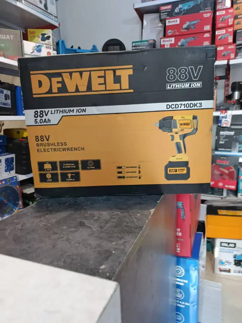 بکس شارژی صنعتی دیوالت|ابزارآلات|تهران, ائمه اطهار|دیوار