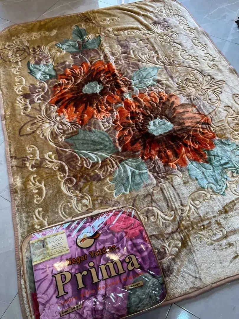 پتو|رختخواب، بالش، پتو|ایرانشهر, |دیوار