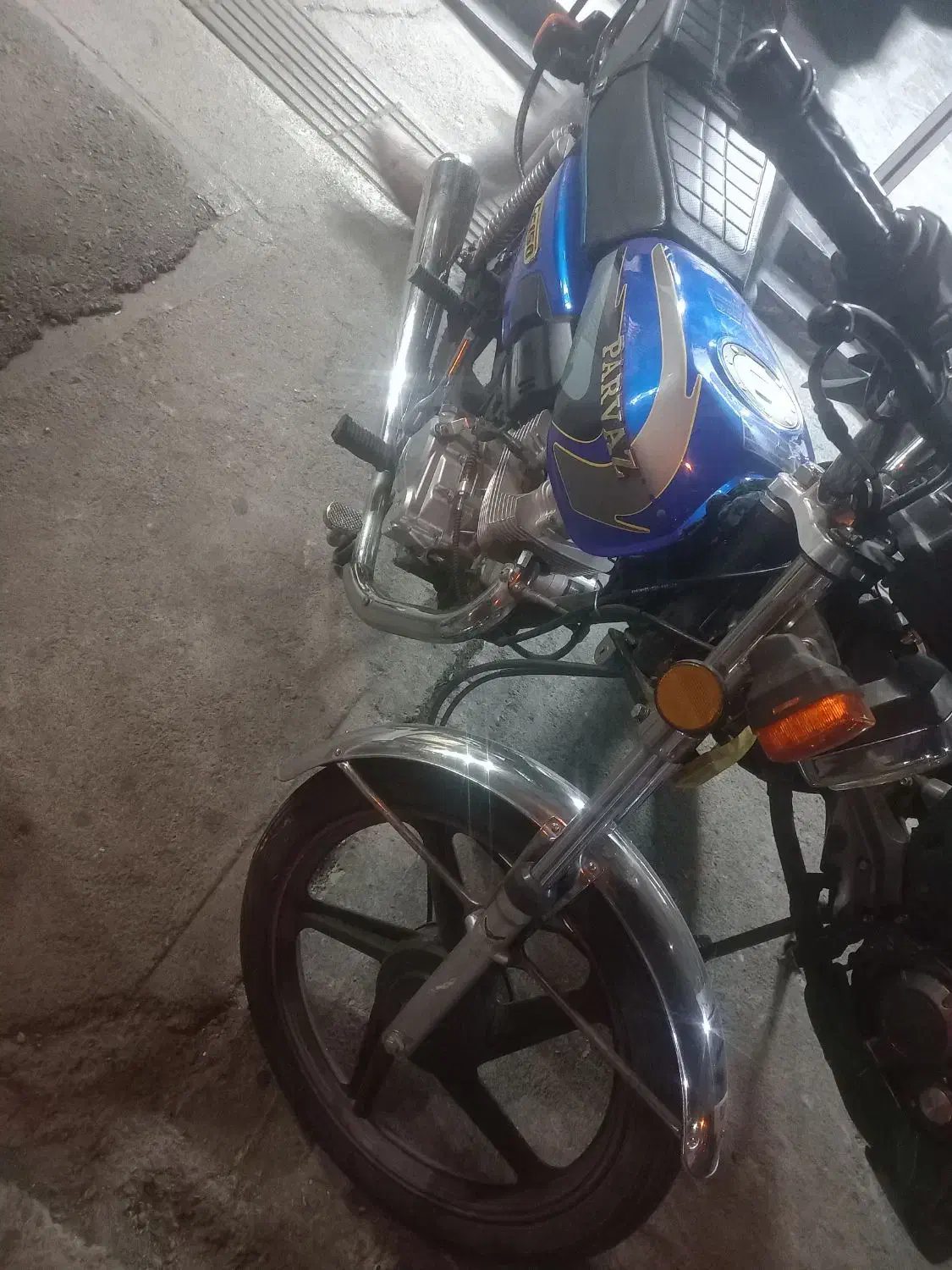 موتور سیکلت پرواز ۱۵۰ مدل ۴۰۴|موتورسیکلت|تهران, میدان ولیعصر|دیوار