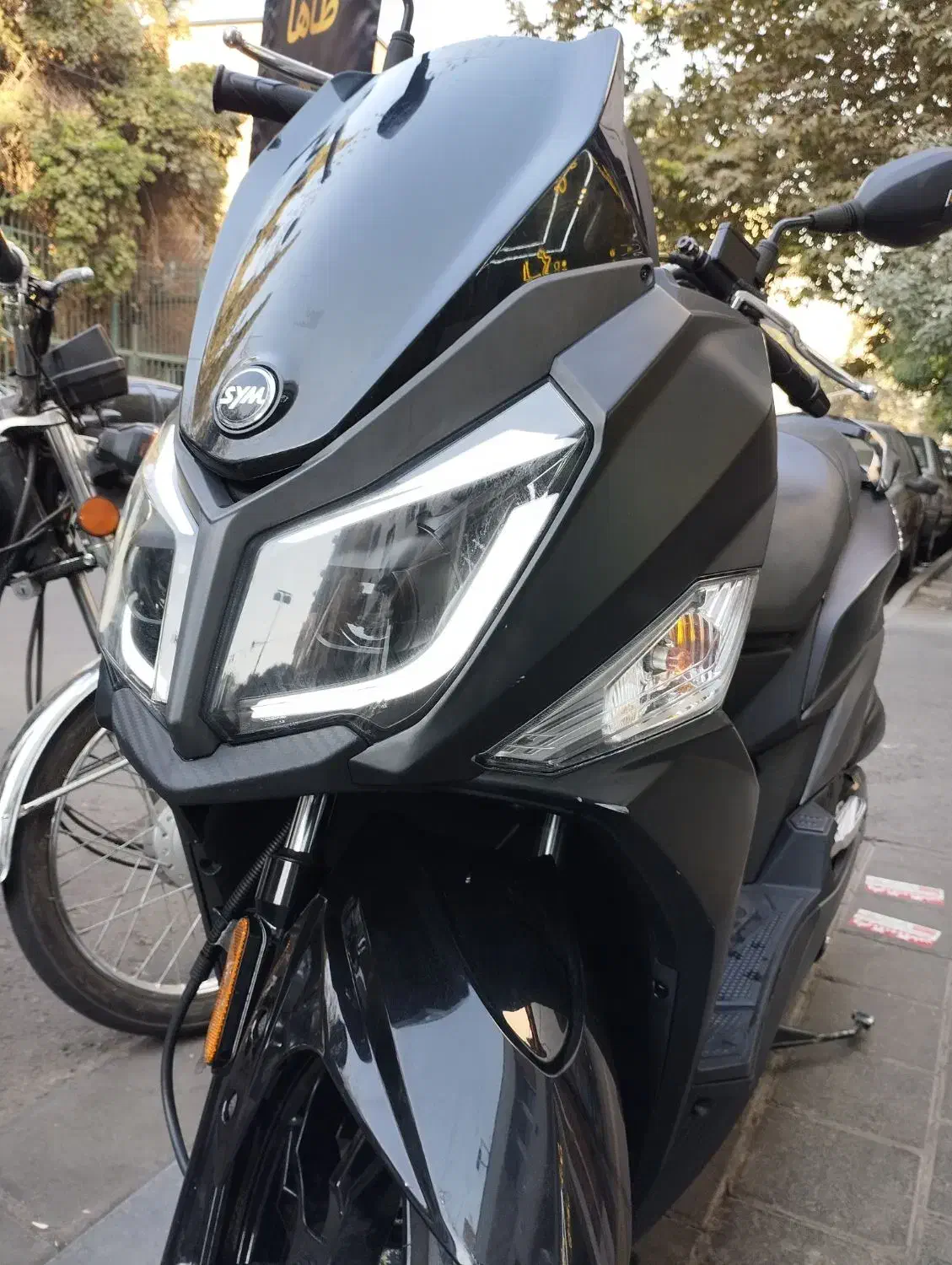 گلکسی j200 مشکی 1403|موتورسیکلت|تهران, سلسبیل جنوبی|دیوار