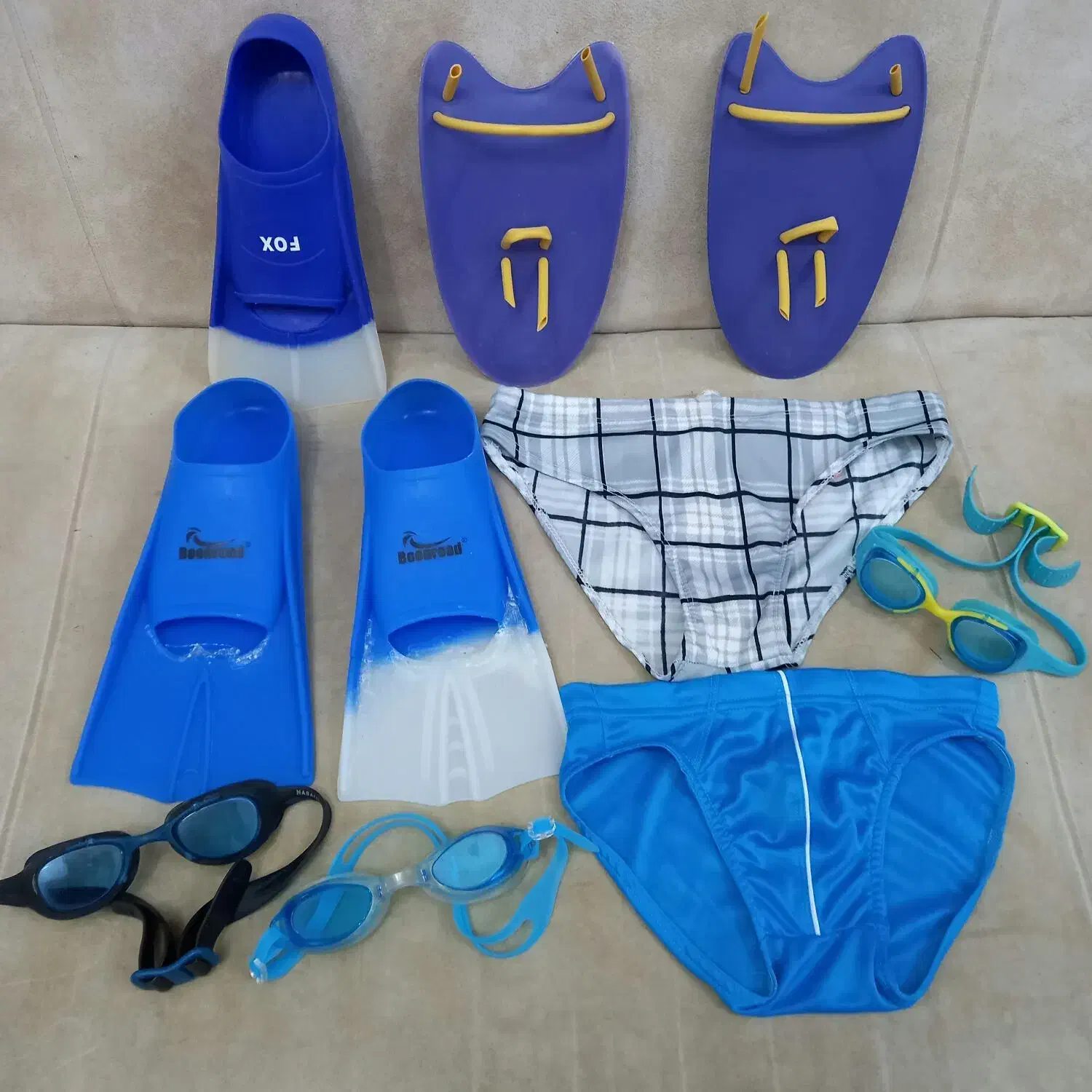 عینک شنا  و کفی و مایو|غواصی و ورزش‌های آبی|رشت, انصاری|دیوار