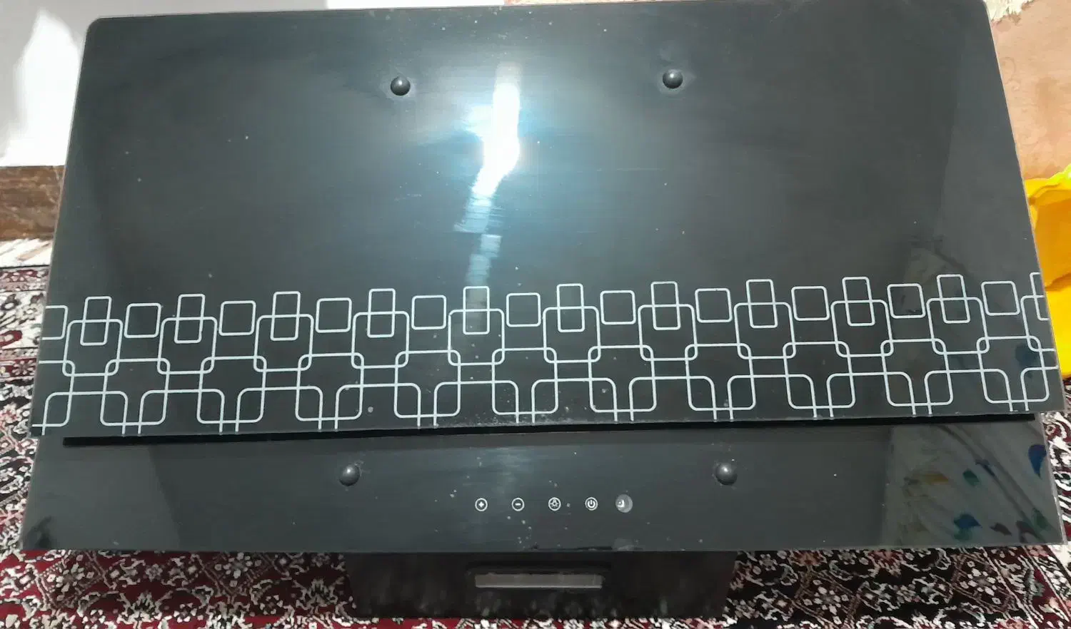 هود شیشه ای|هود|تالش, هشتپر|دیوار