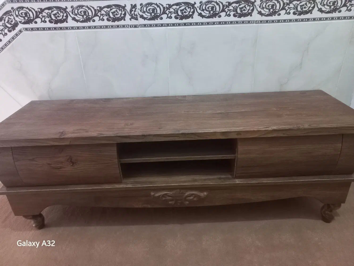 فروش درحد نو|میز تلویزیون|فامنین, |دیوار