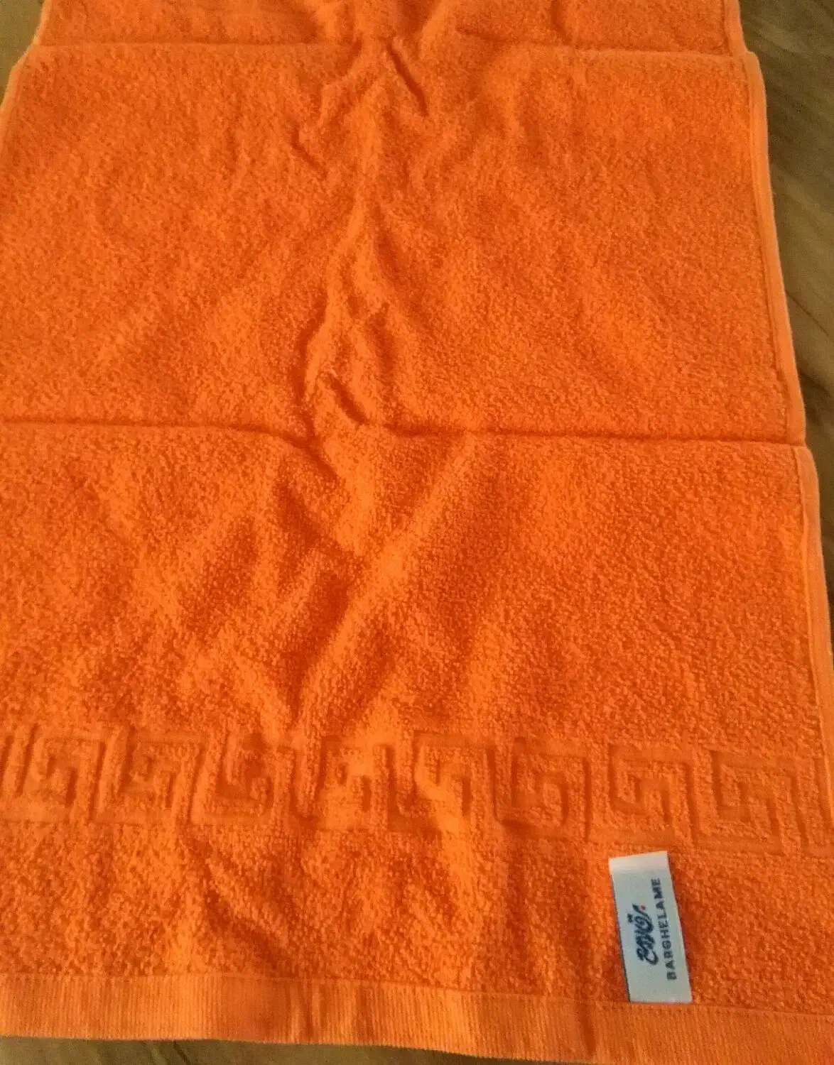 حوله دستی برق لامع|لوازم حمام|قزوین, |دیوار