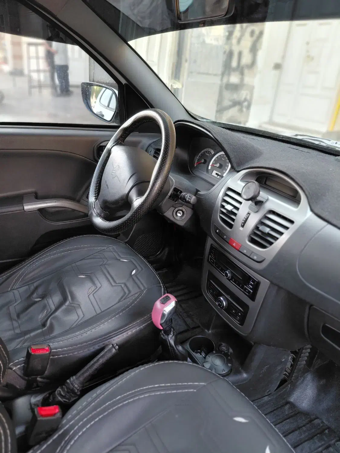 کویک ساده معمولی مدل ۴۰۲|خودرو سواری و وانت|اهواز, طالقانی|دیوار