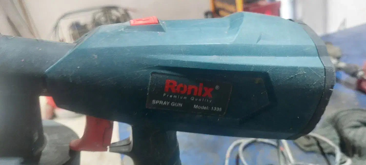 پیستوله برقی|ابزارآلات|پیر بکران, |دیوار