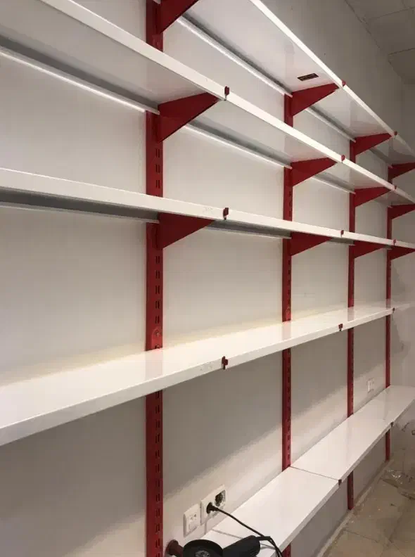 قفسه قرمز سوپرمارکت|کتابخانه، شلف، قفسههای دیواری|آمل, |دیوار