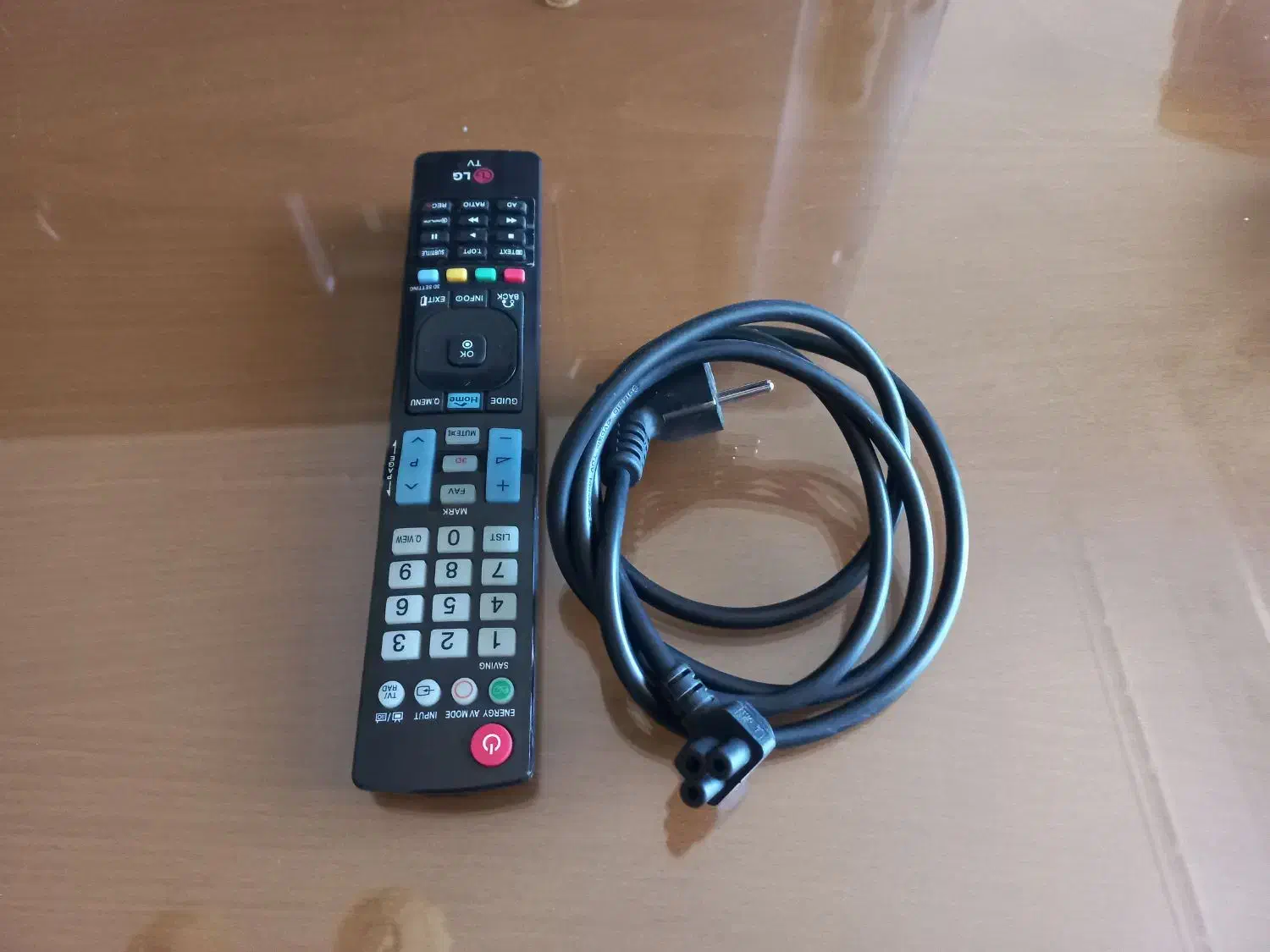 تلویزیون ال جی ۴۲ اینچ|تلویزیون و پروژکتور|اصفهان, میرعماد|دیوار