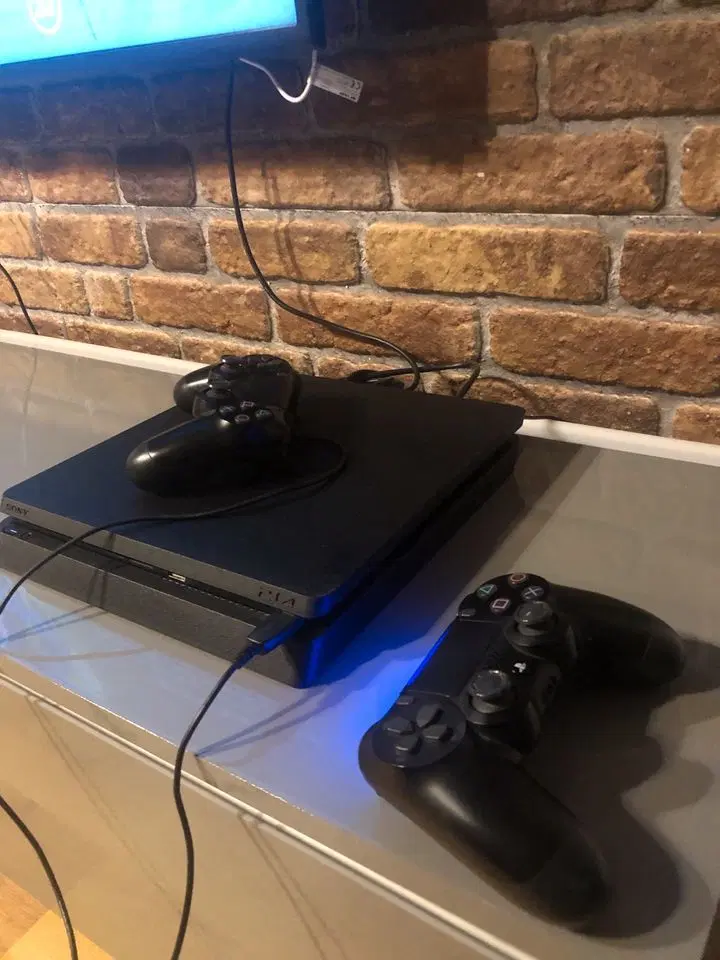 ps4 slim 1tra|کنسول، بازی ویدئویی و آنلاین|رشت, بیجارپس|دیوار