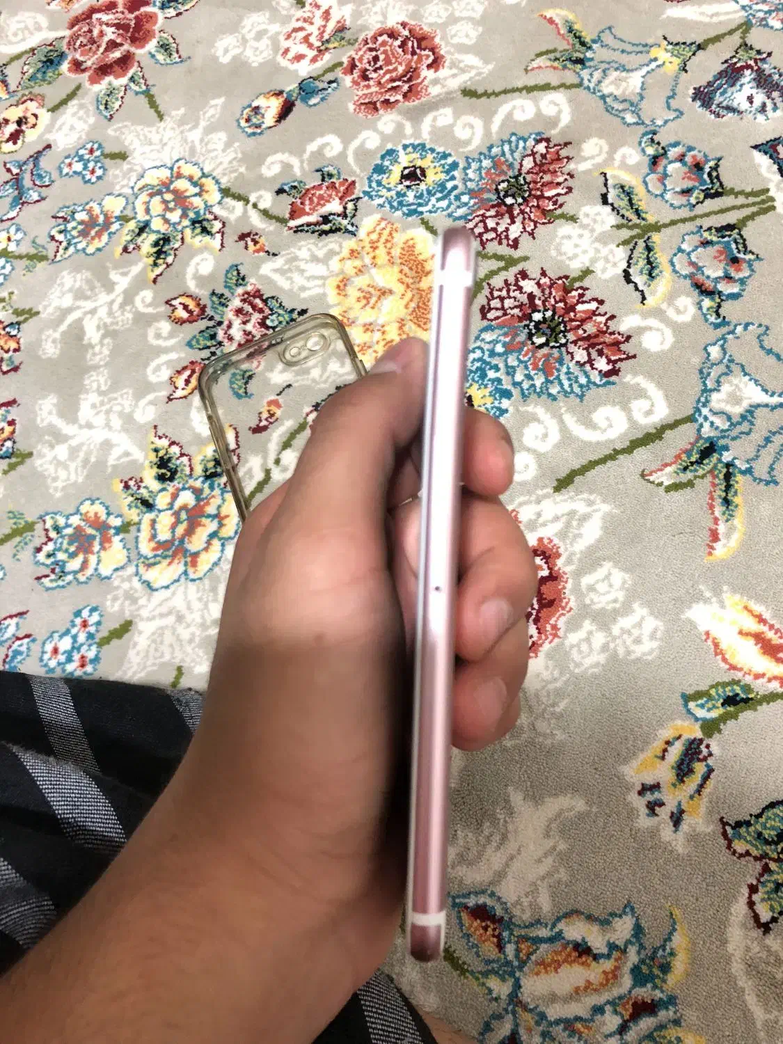 اپل iPhone 6s با حافظهٔ ۱۶ گیگابایت|موبایل|کرمانشاه, |دیوار