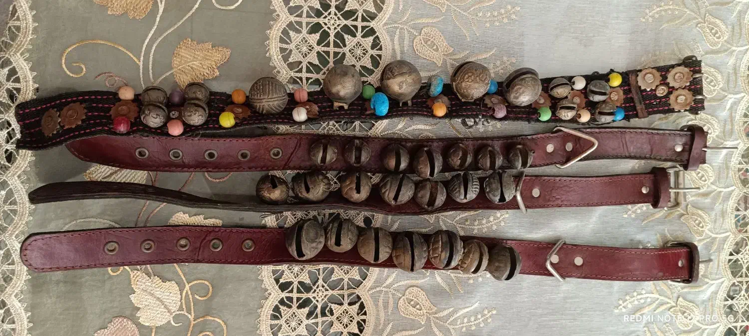 تعدادی وسایل قدیمی|کلکسیون اشیاء عتیقه|اراک, |دیوار