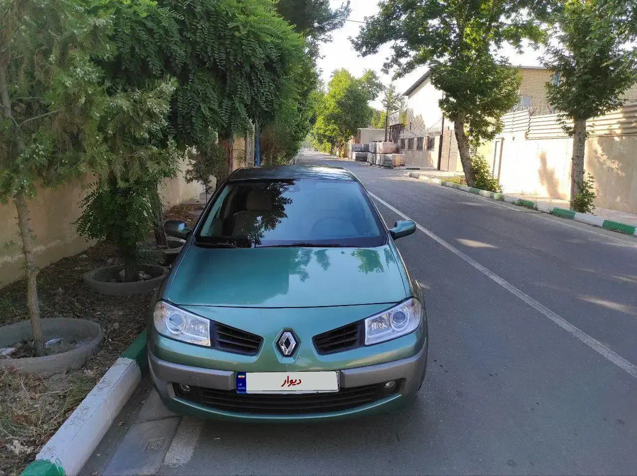 مگان ۲۰۰۰ اتومات|خودرو سواری و وانت|محمدشهر, محمدشهر|دیوار