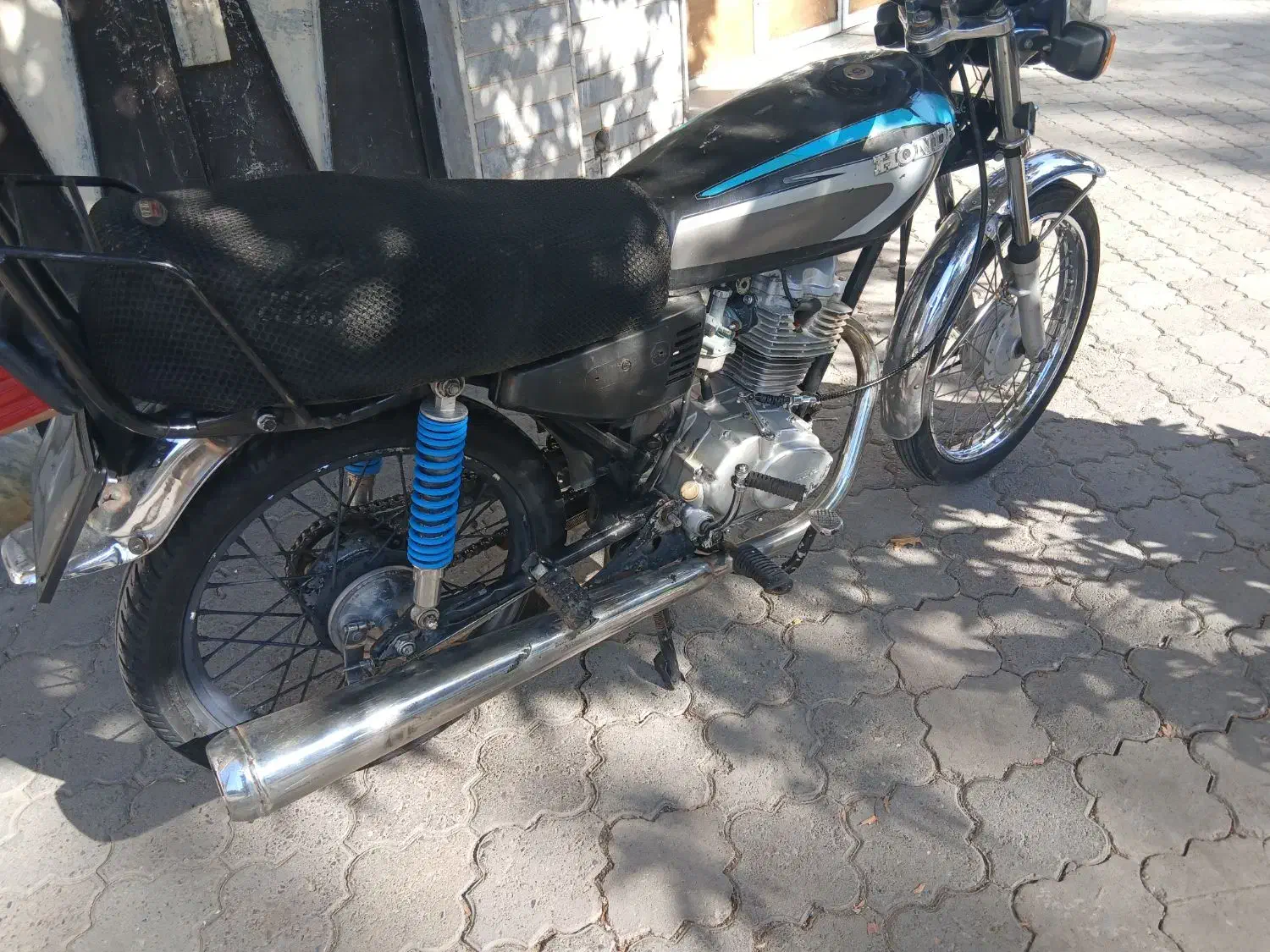 ۱۲۵مدل۸۵|موتورسیکلت|بروجرد, |دیوار