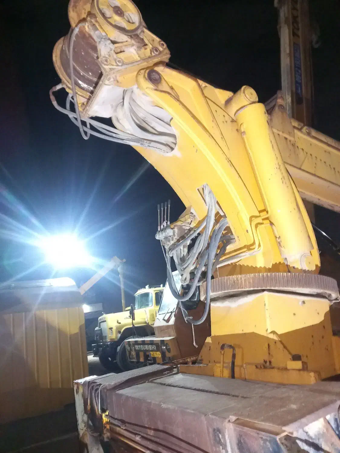 جرثقیل ۱۵ تن ایفر|خودرو سنگین|قیامدشت - خاورشهر, |دیوار