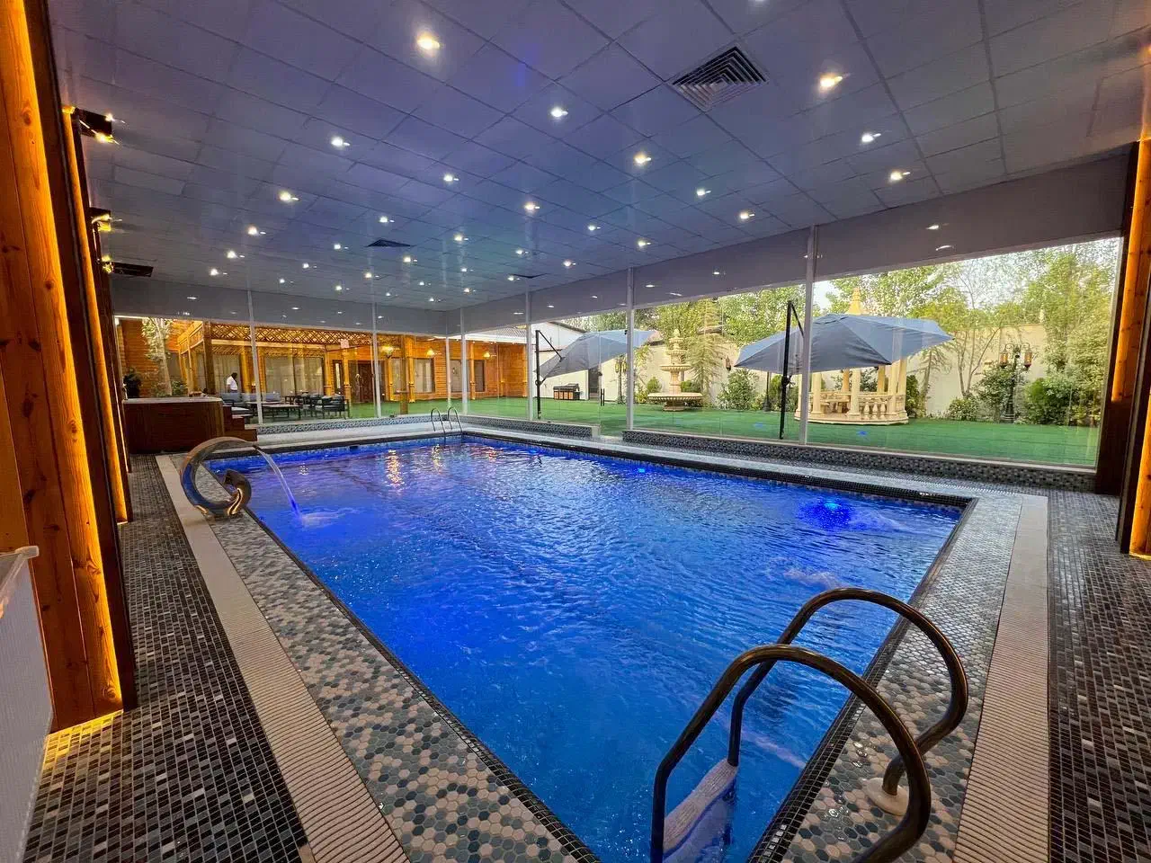 اجاره ویلا روزانه سالیانه فروش کردان سهیلیه شهریار|اجارهٔ کوتاهمدت ویلا و باغ|کوهسار (البرز), |دیوار