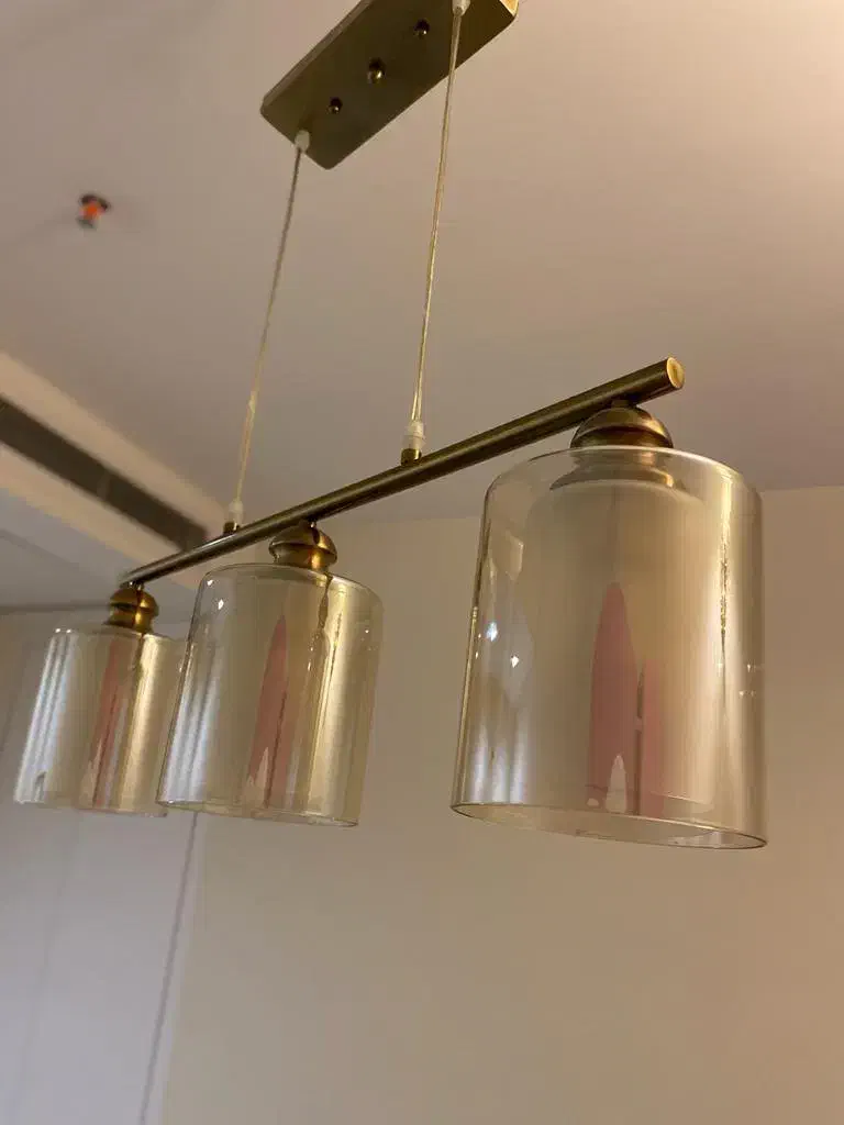 زیبا پرنور|لوستر و چراغ آویز|اصفهان, خانه اصفهان|دیوار