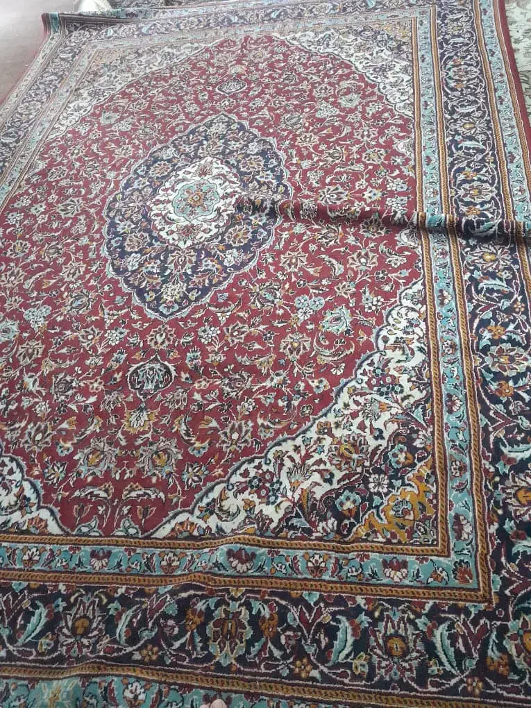 فرش ۹ متری سالم|فرش|بندر انزلی, معلم|دیوار