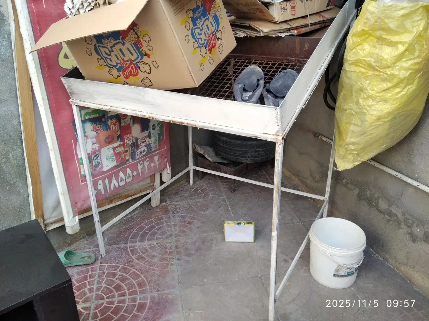 میز میوه فروشی و زیر تلویزیون|حراج|ایلام, |دیوار