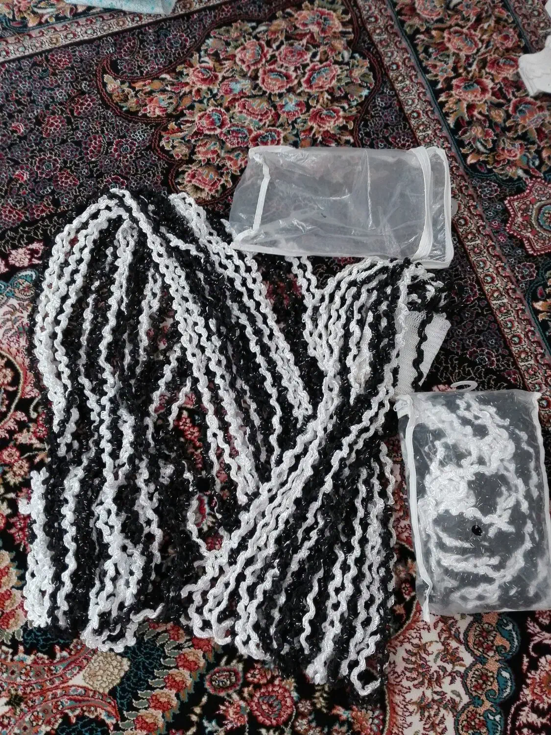 پرده ریسه ای به همراه آویز کاور وسایل برقی|پرده، رانر، رومیزی|قدس, شهرقدس|دیوار