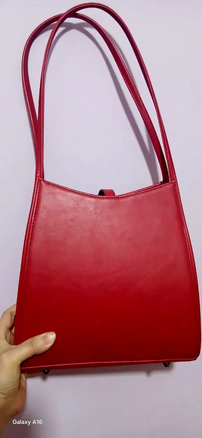 کیف زنانه چرم قرمز مناسب مهمونی شب یلدا|کیف، کفش، کمربند|سبزوار, فیاض|دیوار