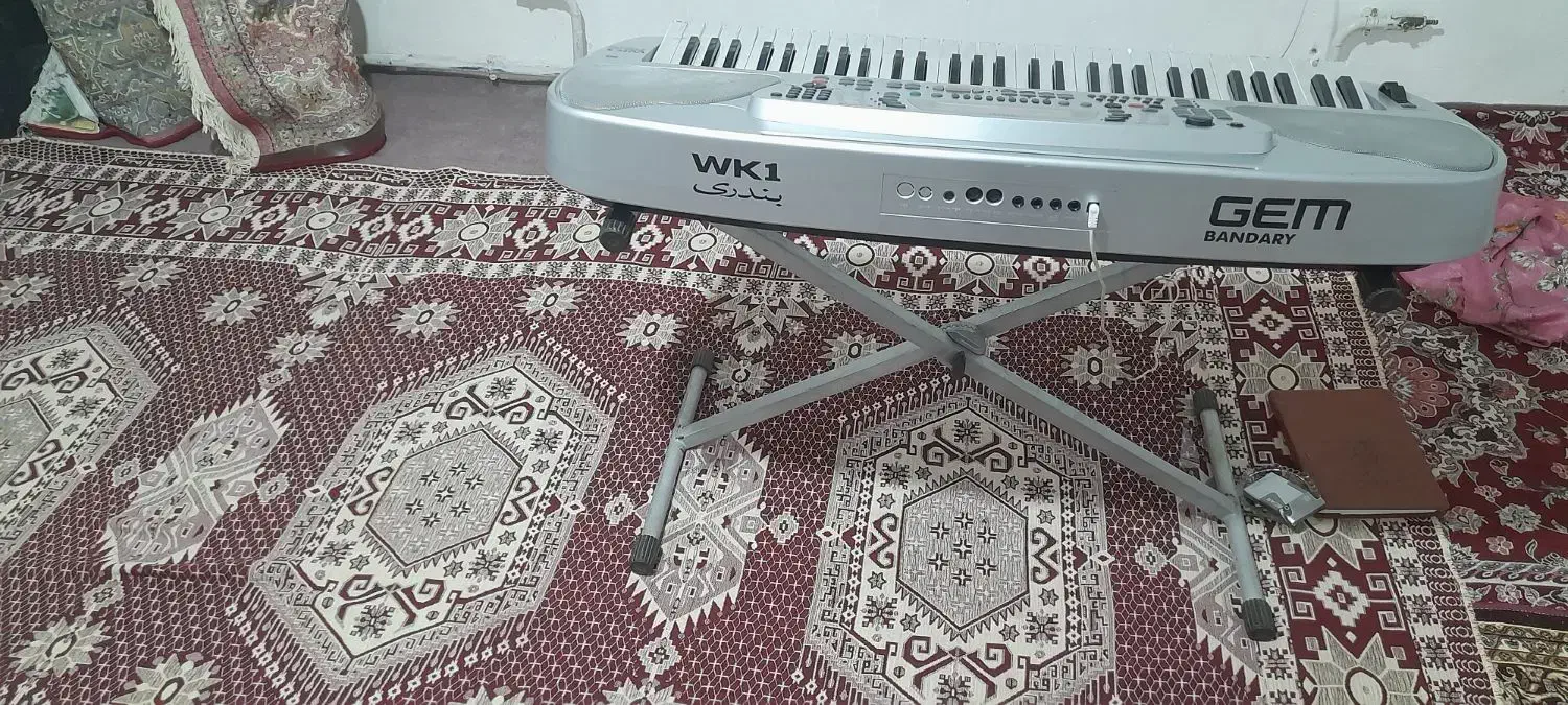 ارگ|پیانو، کیبورد، آکاردئون|مرند, |دیوار