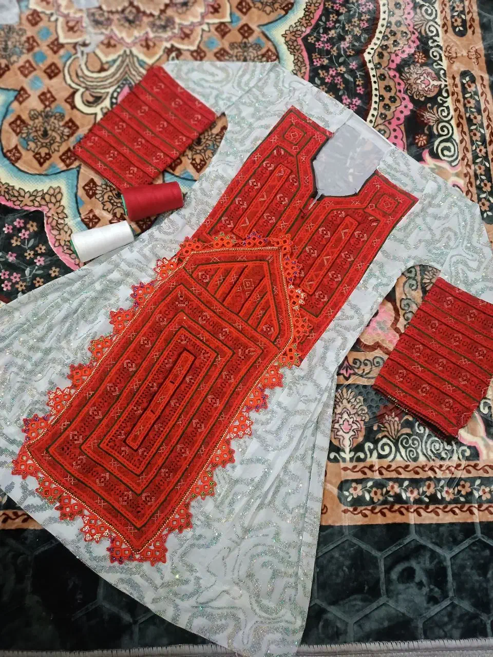 دوخت انواع لباس بلوچی«خیاطی رگال» خیاط|لباس|زاهدان, |دیوار