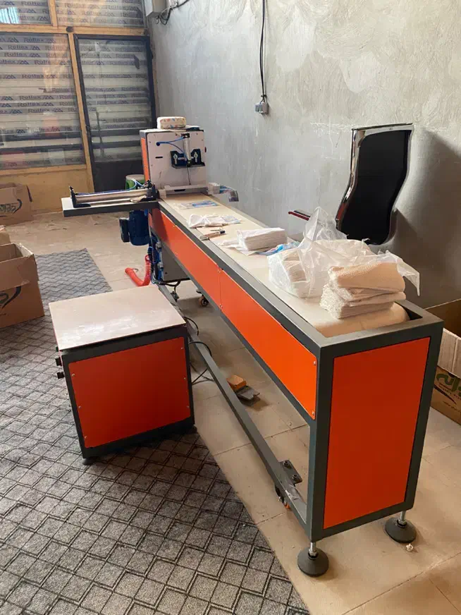 دستگاه بسته بندی دستمال کاغذی|ماشینآلات صنعتی|رودهن, |دیوار