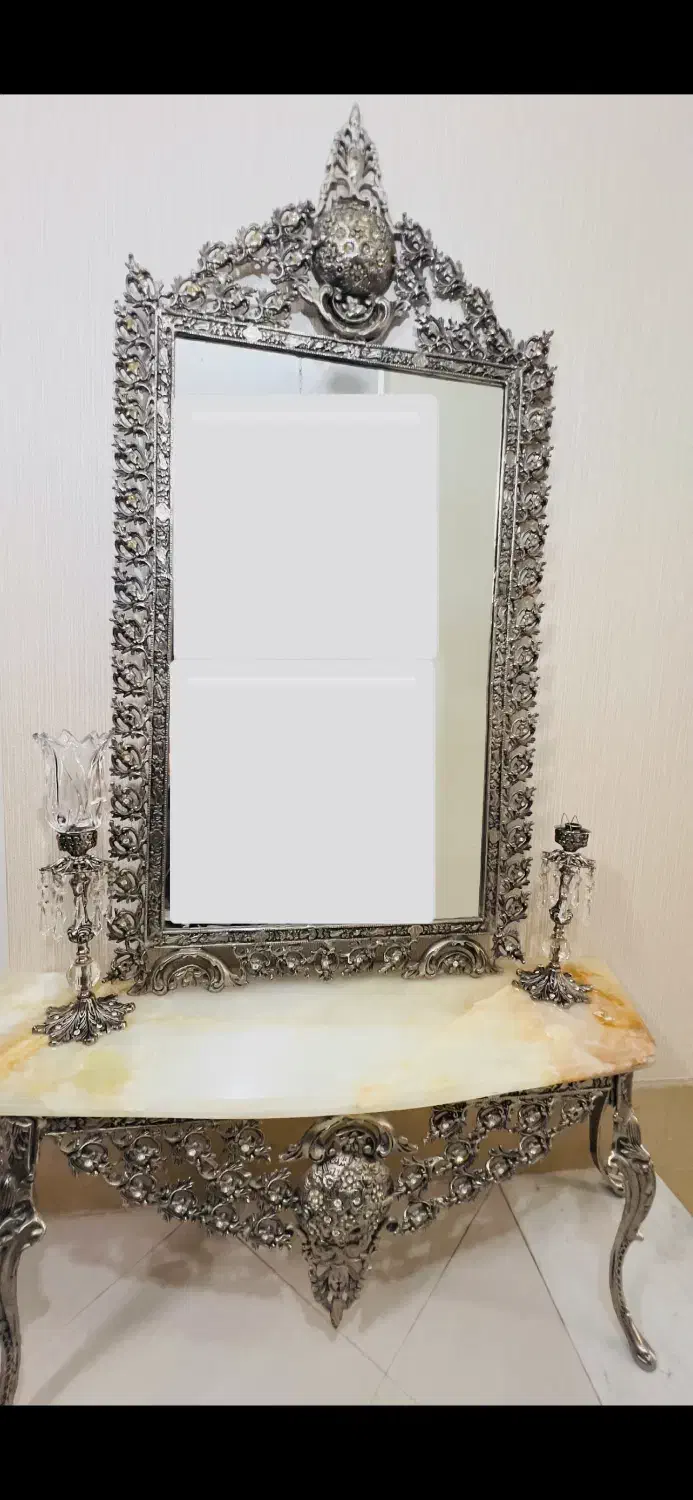 آینه و شمعدان برنز|آینه|کاشان, خلیج فارس|دیوار