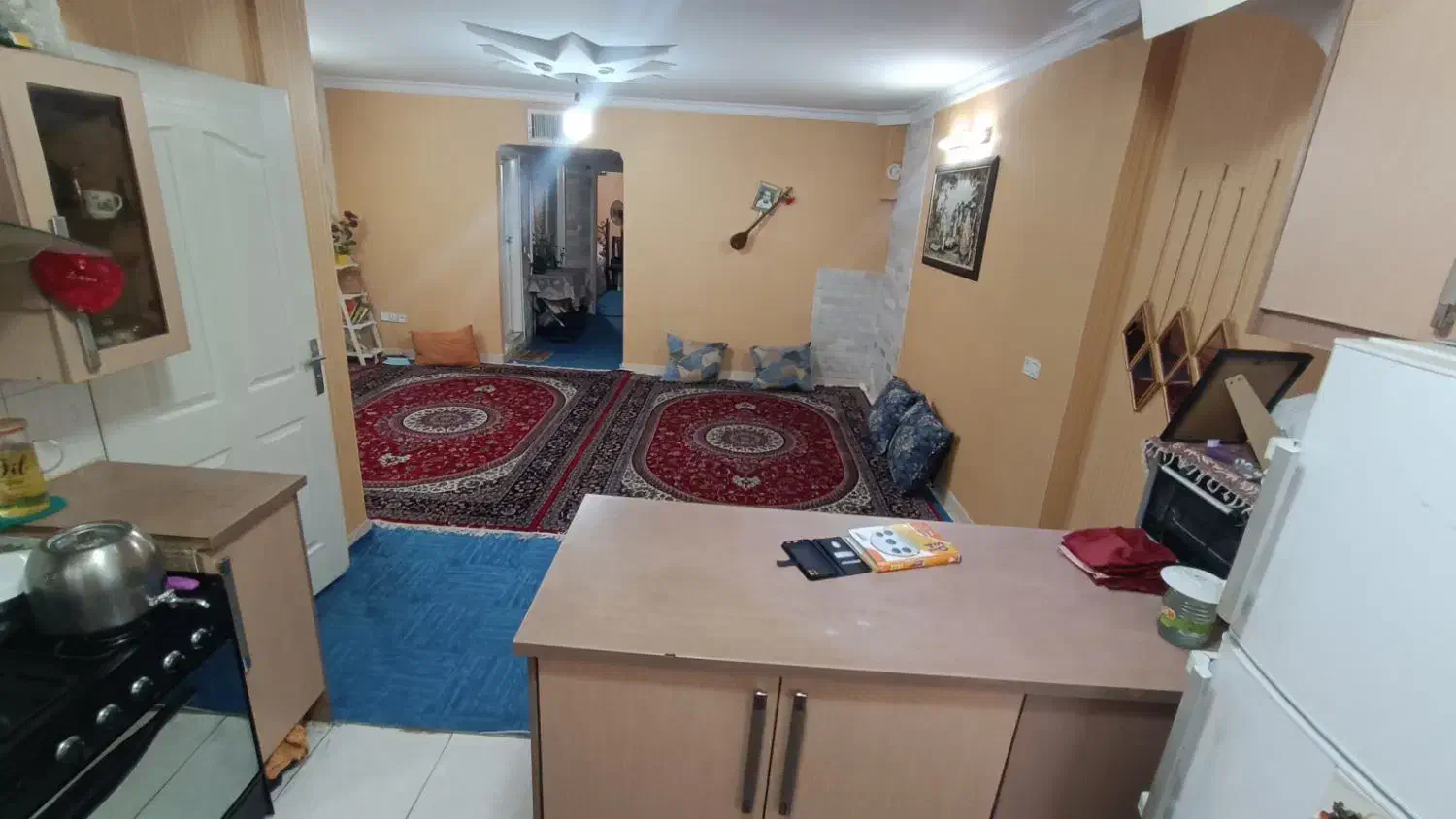 عمارت *80متر۲خواب باحیاط خلوت طبقه1*تک واحدی