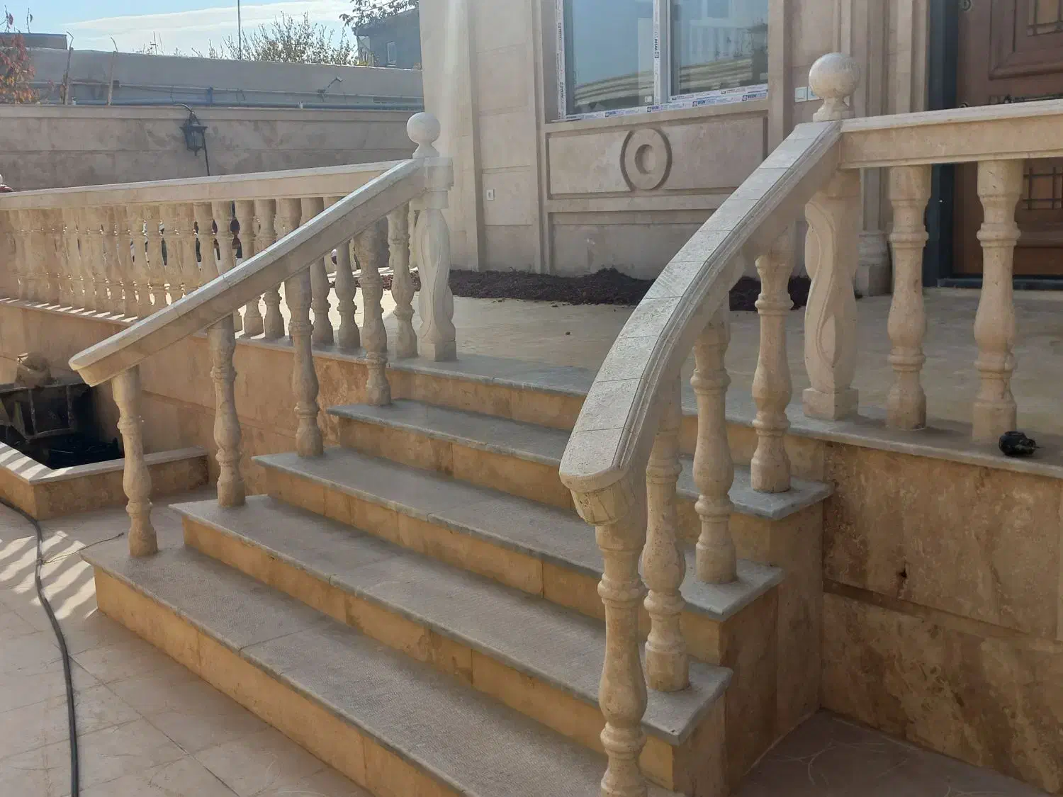 شاگرد سنگ کاری|استخدام معماری، عمران و ساختمانی|ابهر, |دیوار