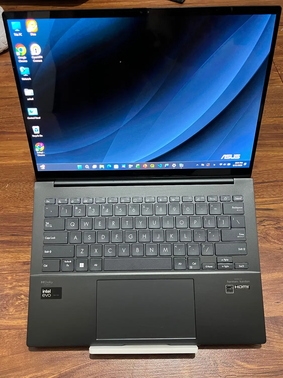 لپ تاپ ایسوس ZenBook 14 OLED Q415MA اخرین نسل|رایانه همراه|تهران, کاشانک|دیوار