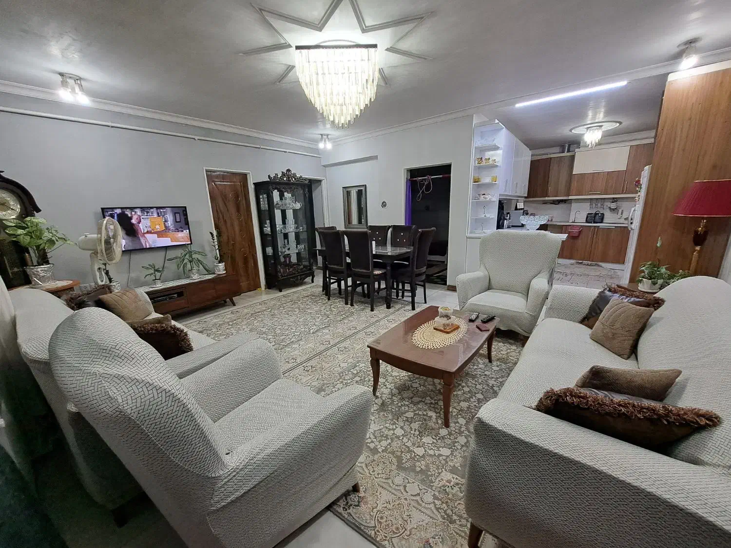 ویلایی باتمام امتیازات|فروش خانه و ویلا|رشت, حمیدیان|دیوار