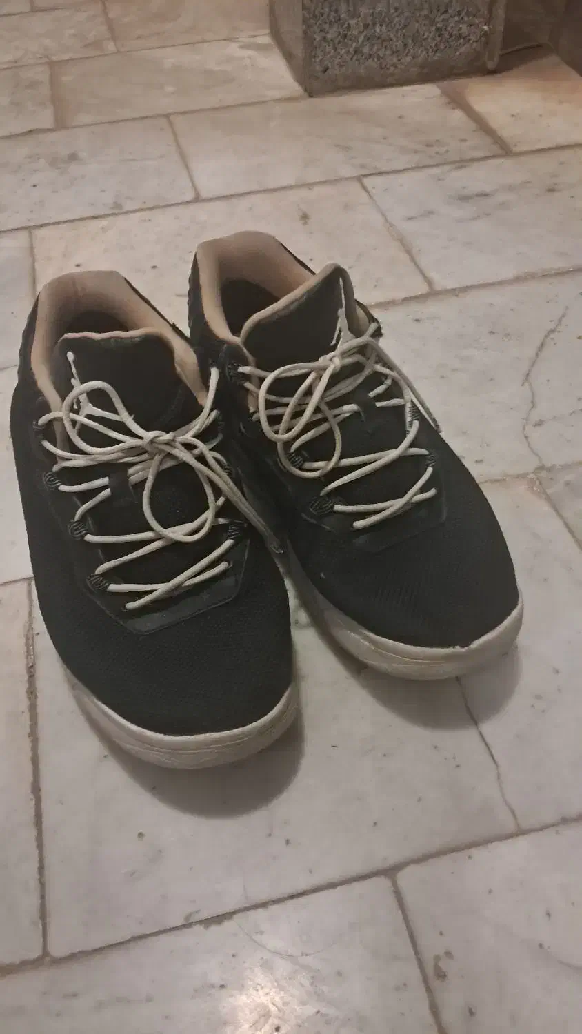 کفش ورزشی|کیف، کفش، کمربند|نیشابور, شهرک جانبازان|دیوار