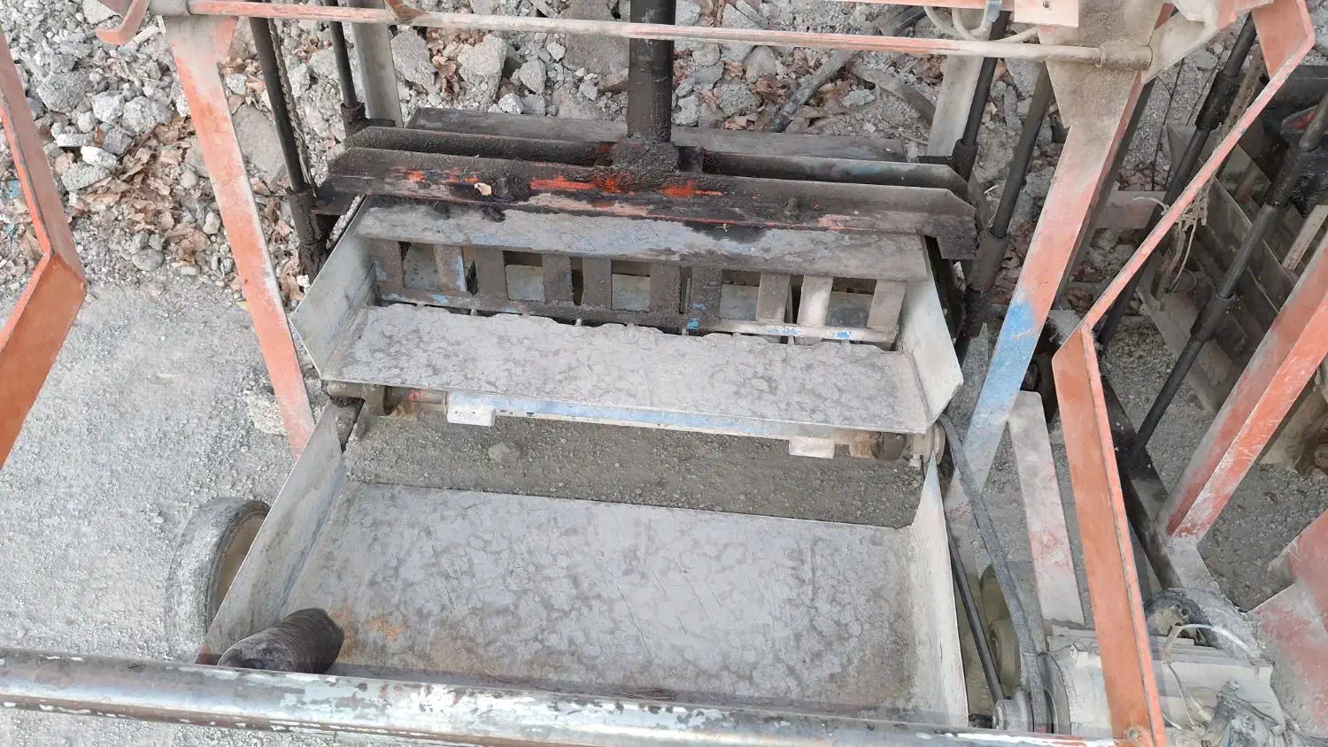 دستگاه بلوک زنی ۵عدد|ماشینآلات صنعتی|کرج, شهرک احمدیه|دیوار