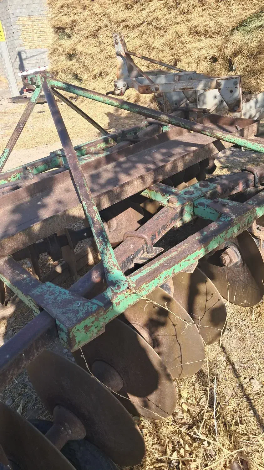 دیسک وگاو آهن رومانی|ماشین‌آلات صنعتی|چاراویماق, |دیوار