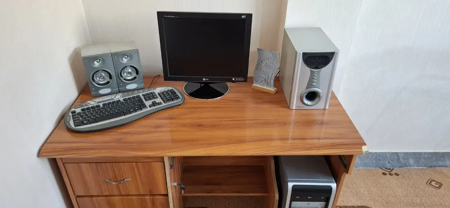 سیستم کامپیوتر  کامل|رایانه رومیزی|خمینی‌شهر, |دیوار