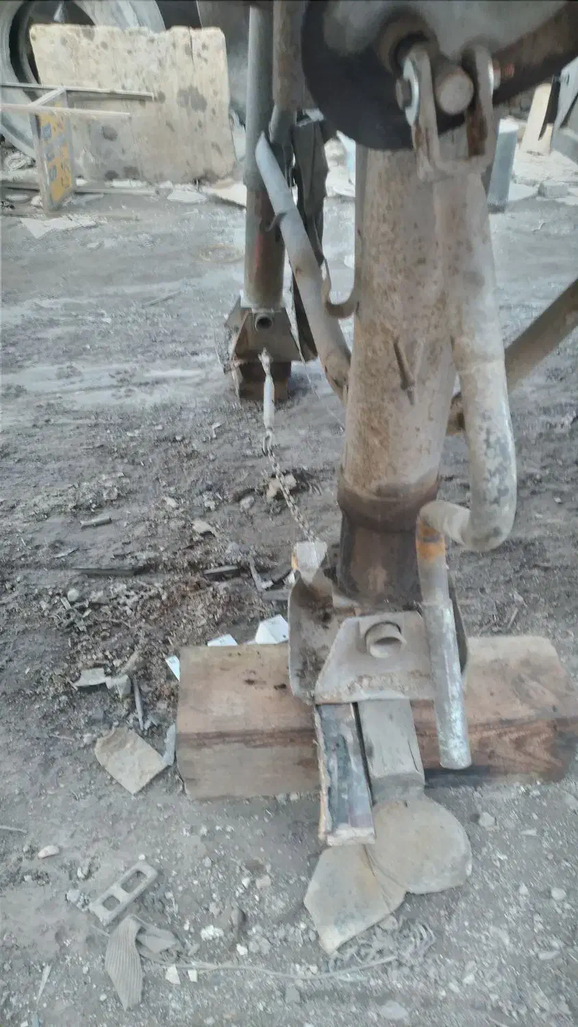 تریلی کفی|خودرو سنگین|صوفیان, |دیوار