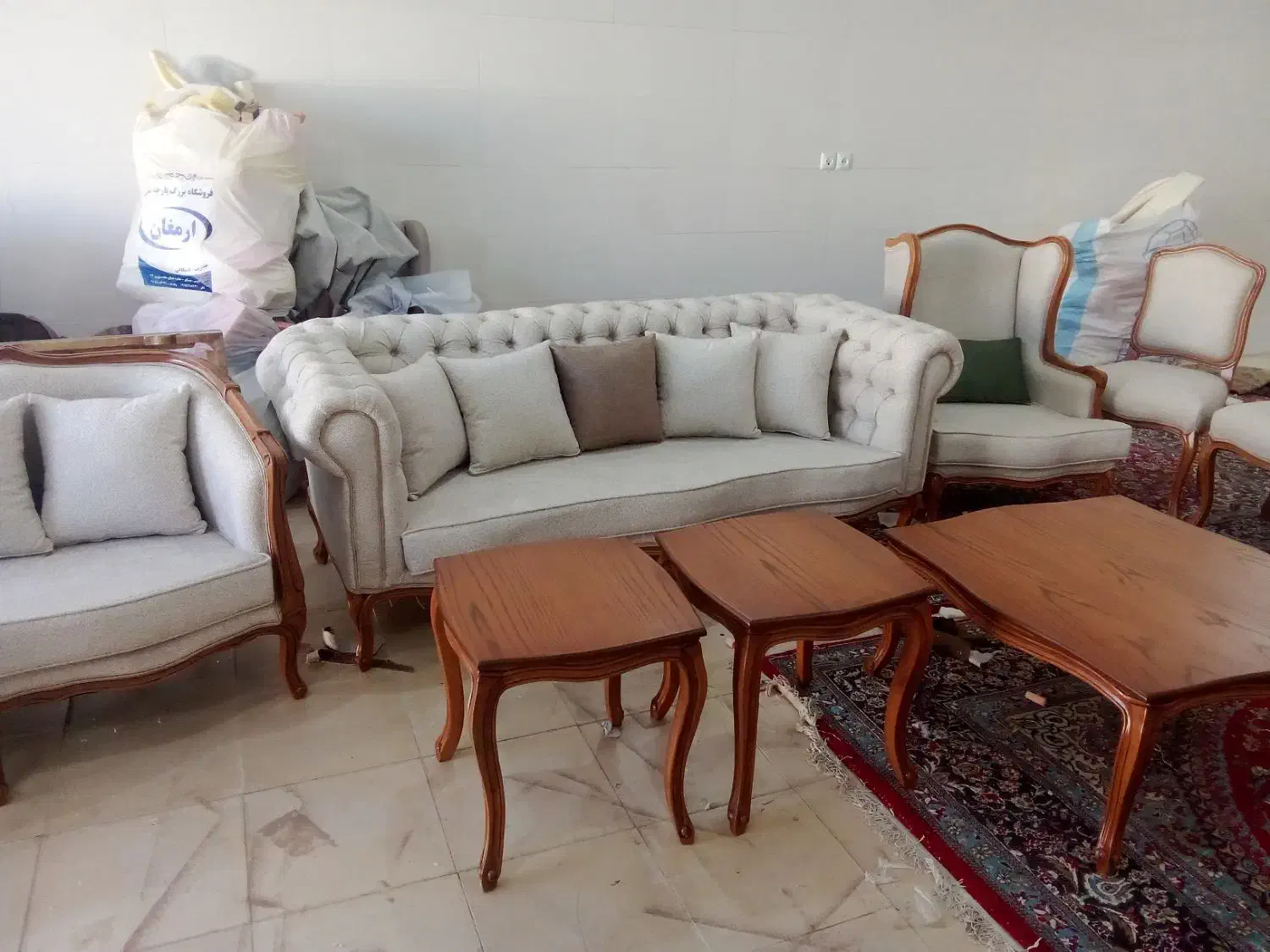 به یک نفر سرمایه گذار نجار مبل|استخدام هنری و رسانه|نیشابور, بنیاد شهید|دیوار