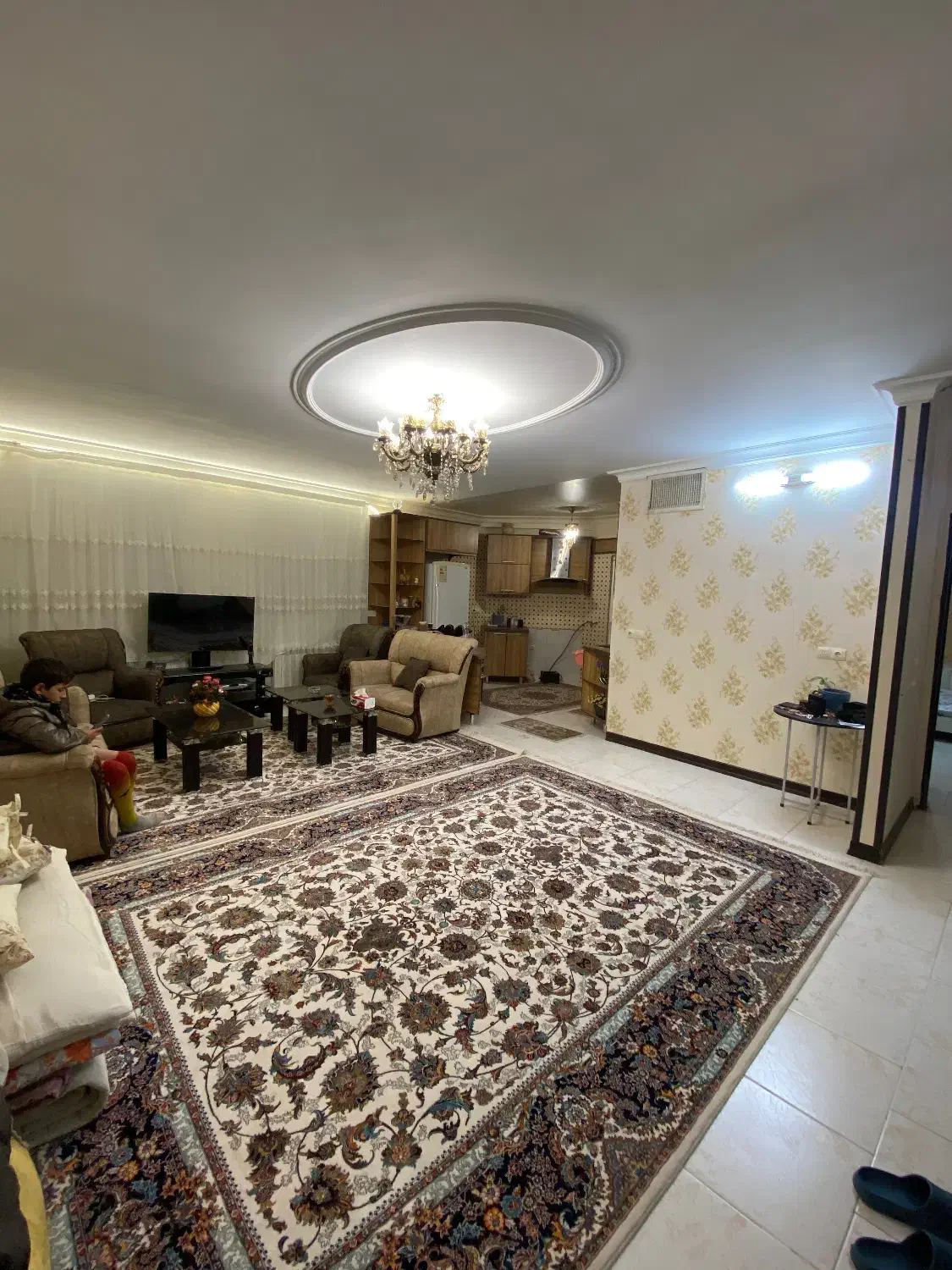 ۹۵ متر دوخواب/ فول امکانات / بلوار امام رضا|فروش آپارتمان|کاشان, فاز ۲ ناجی آباد|دیوار